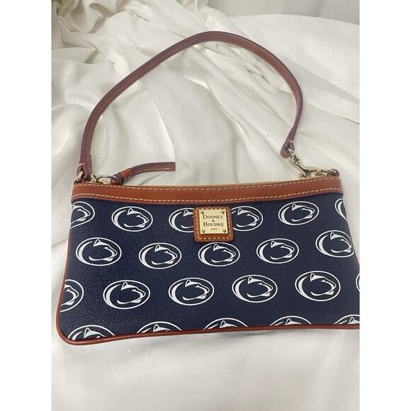 Dooney & Bourke Penn State Slim Wristlet Bag Clutch PERFECT! - Picture 9 of 10